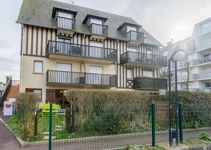 Le Clos By Interhome * Villers-sur-Mer